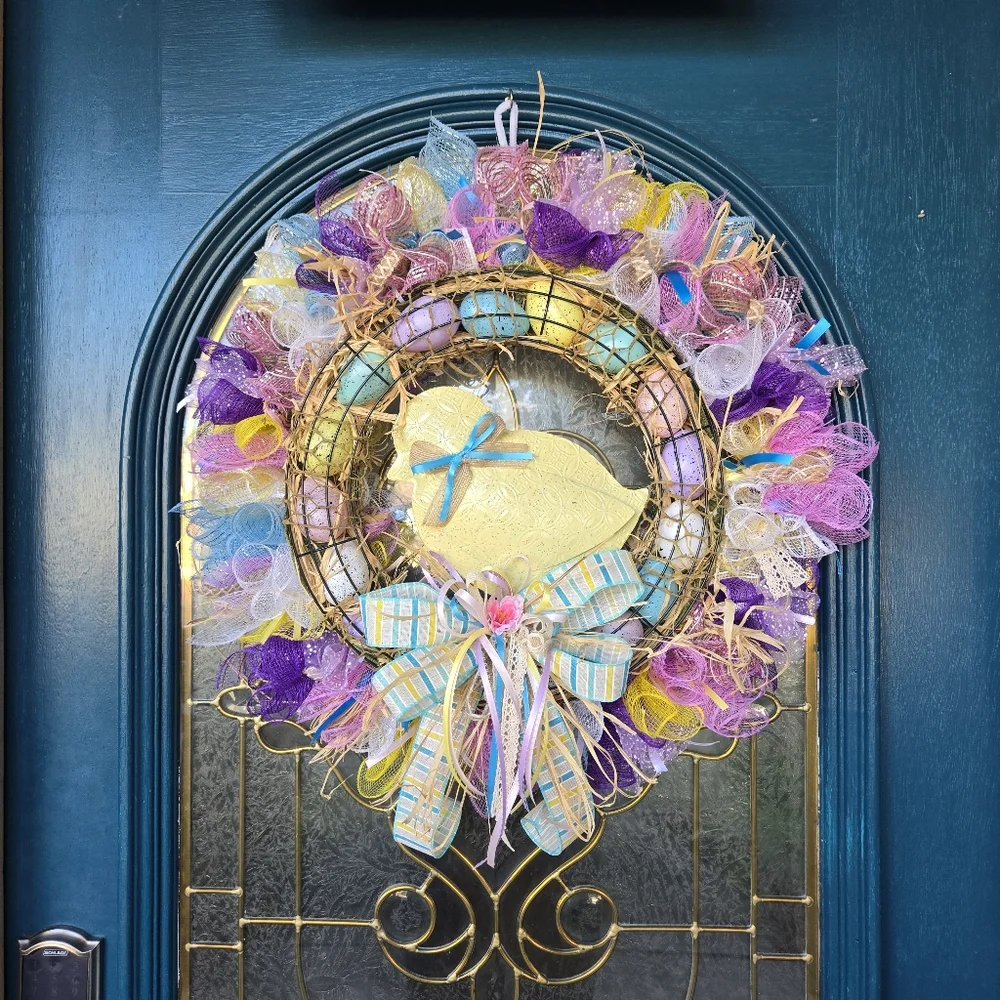 Chick & Eggs Springtime Wreath